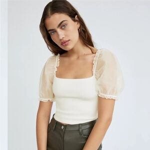 Aritzia Wilfred Cream Puff Sleeve top